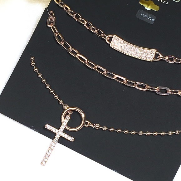 3/$30! GUESS Layered Necklace Cross Rose Gold - Picture 6 of 8